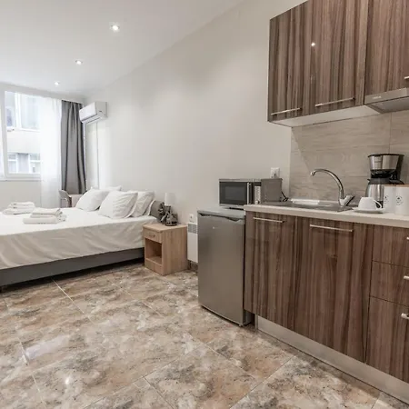 Luxury Harbour Studios Салоники Экстерьер фото